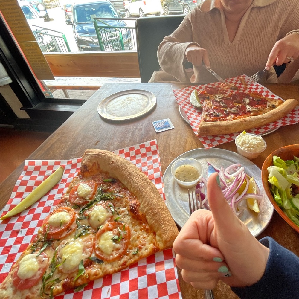 Meet your Posher, Emily